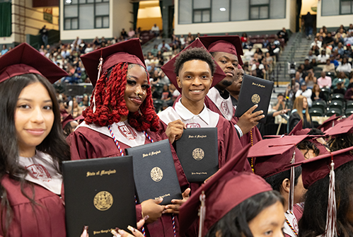 Fairmount Grads