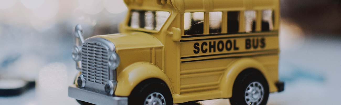 H-bus-toy.jpg