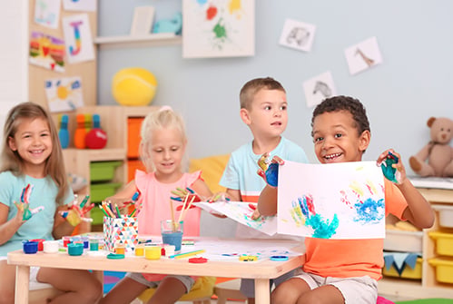 M-elementary-students-painting.jpg