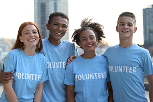 M-student-volunteers.jpg